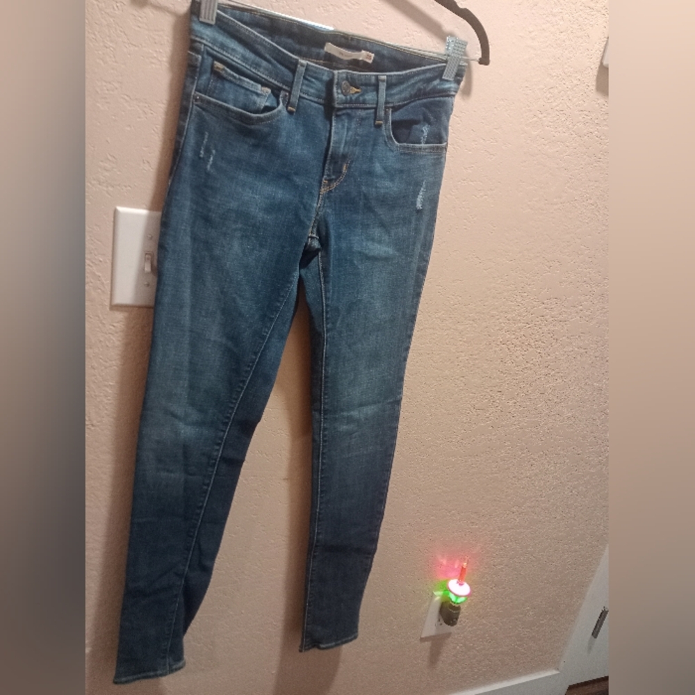 Levi Strauss 711 Skinny Jeans Sz 28"